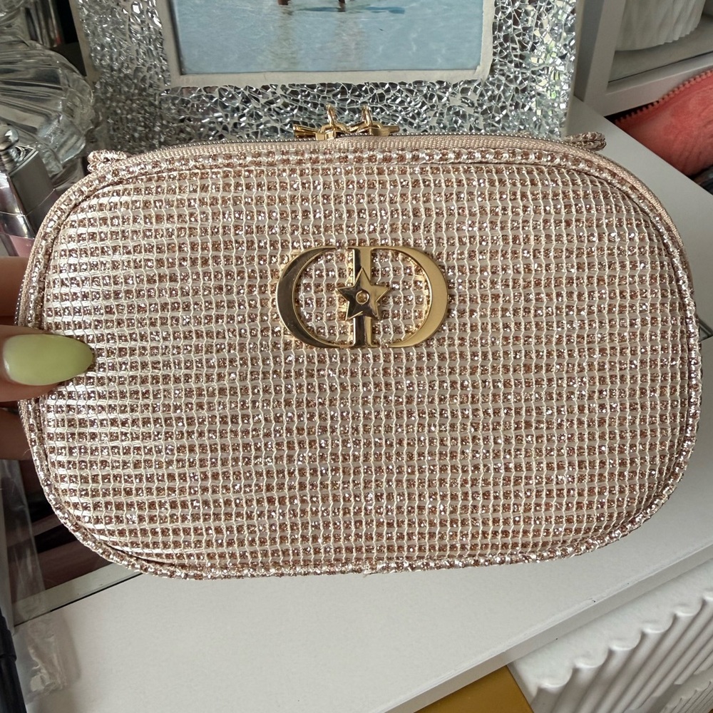NEW DIOR Gold Woven Bag - Picture 2 of 4